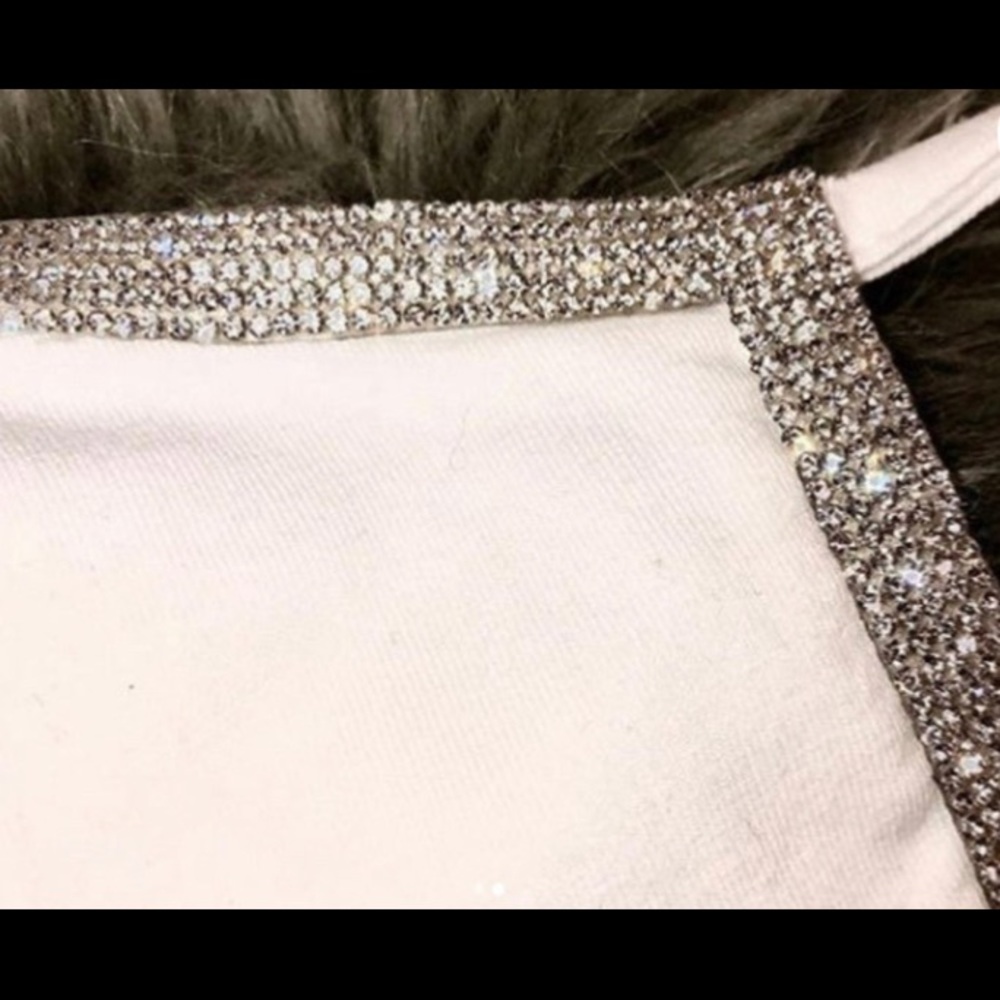 Handmade Rhinestone Face masks - Picture 7 of 16